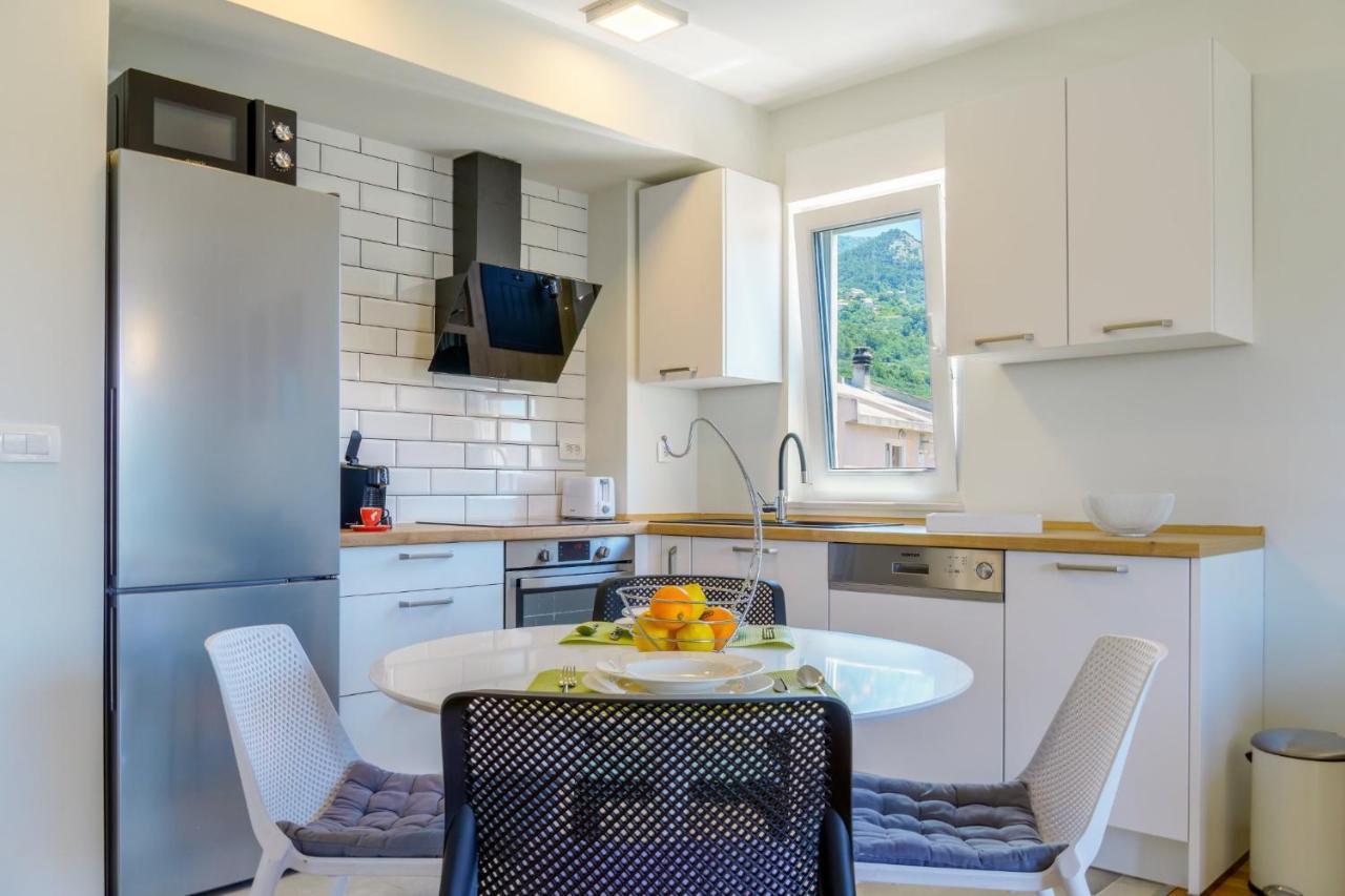 Emilia Lofts Apartment Tucepi Exterior photo